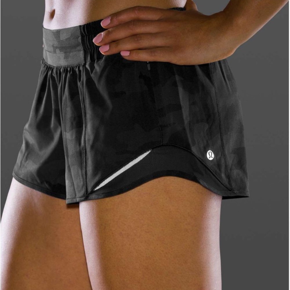 Lululemon Hotty Hot Shorts 2.0 Camo